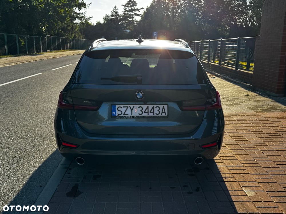 BMW Seria 3 320d xDrive Edition Luxury Line Purity - 7