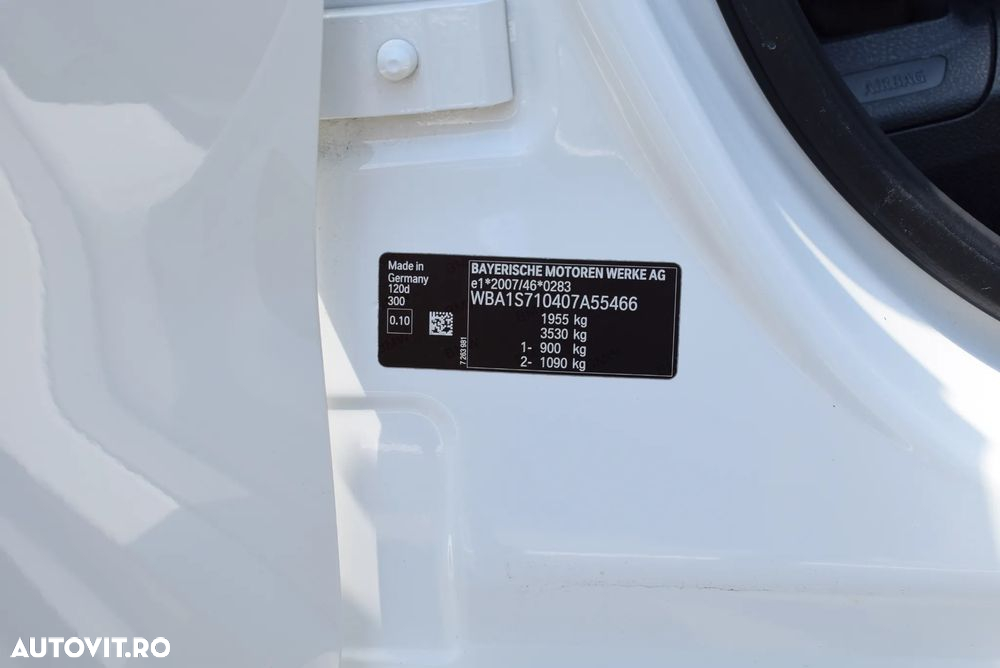 BMW Seria 1 120d Sport-Aut. M Sport - 40