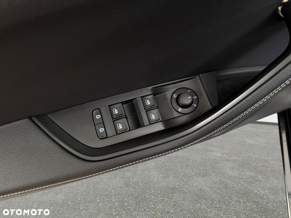 Skoda Superb - 34