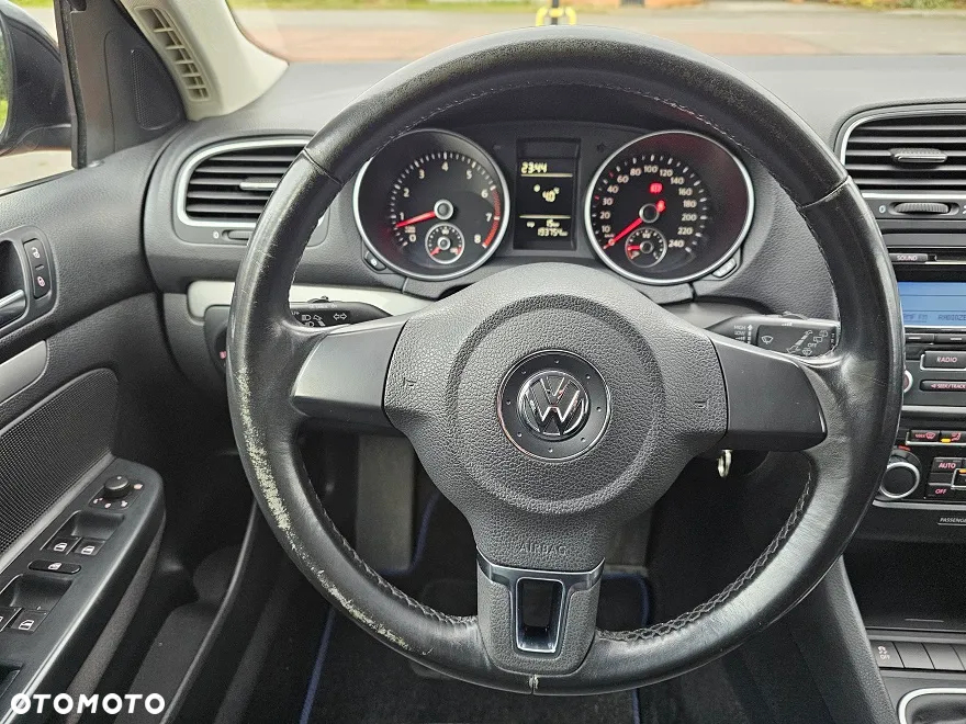 Volkswagen Golf 1.2 TSI BlueMotion Technology Comfortline - 23