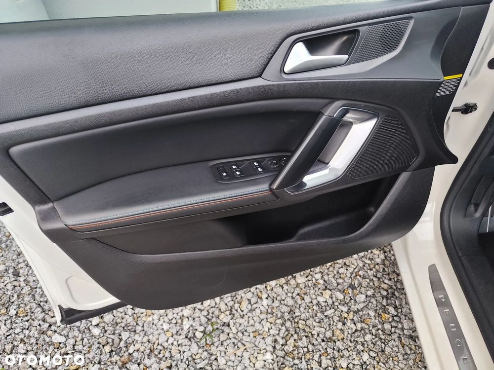 Peugeot 308 PureTech 130 GPF EAT8 Stop & Start Tech Edition - 35