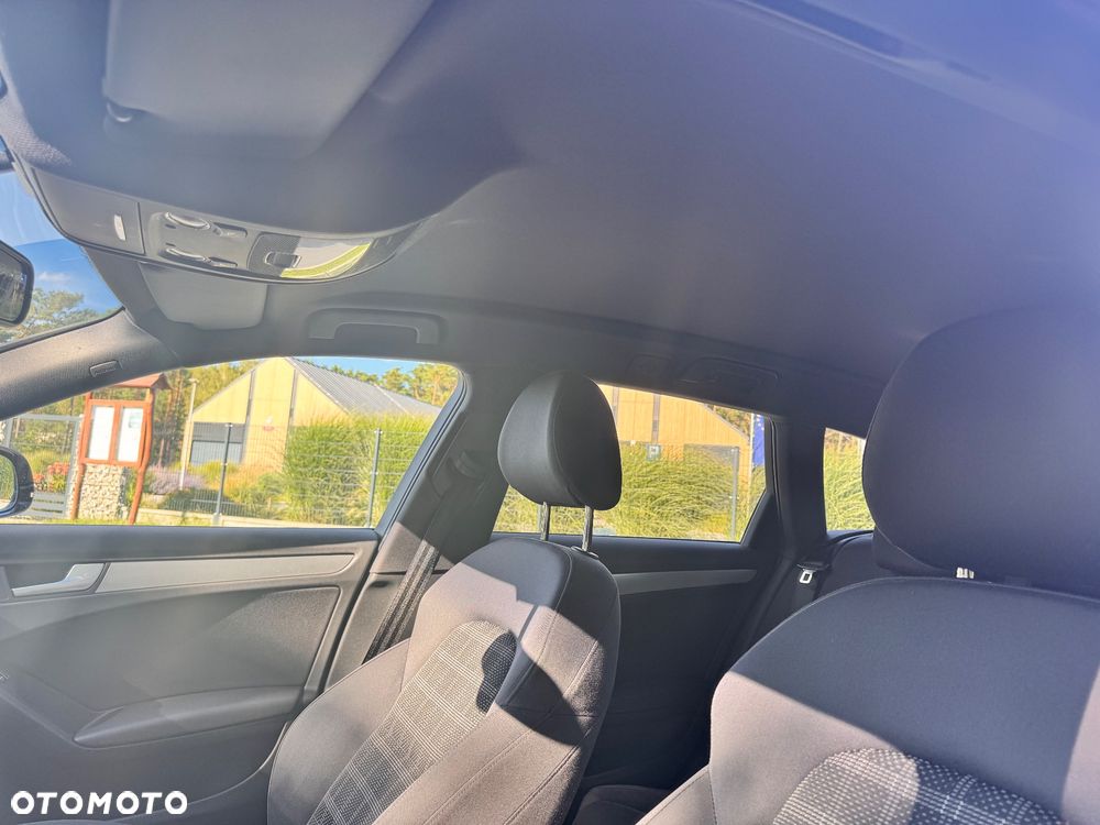 Audi A4 Avant 2.0 TDI DPF quattro S tronic S line Sportpaket - 25