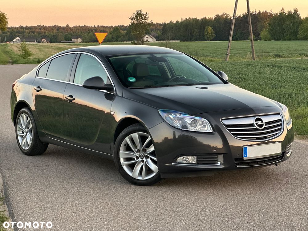 Opel Insignia - 8