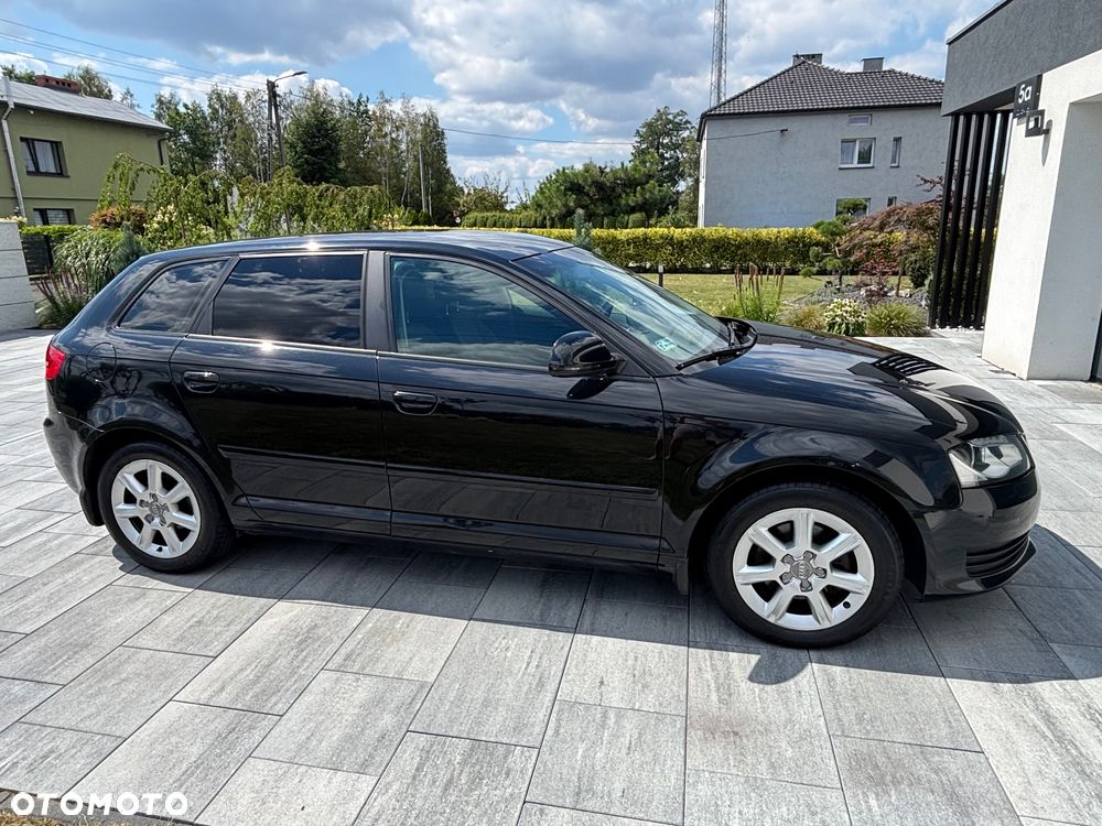 Audi A3 Sportback 2.0 TDI DPF Ambition - 4