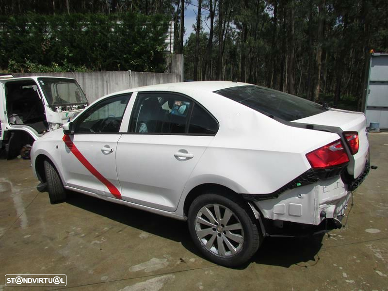 Seat Toledo 1.6TDI 2013 - Peças Usadas (5215) - 4