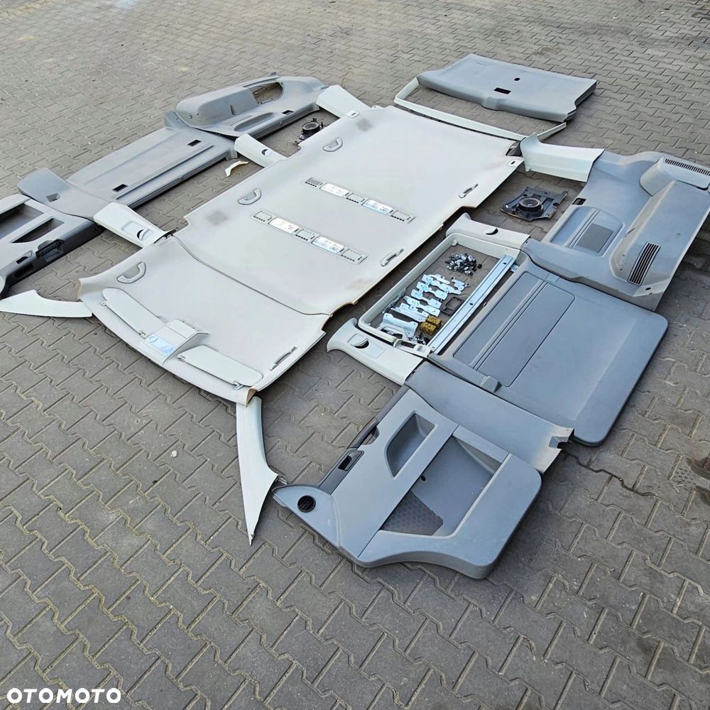 VW T5 T6 CARAVELLE KRÓTKA wnętrze podsufitka tapicerka słupek KOMPLET - 4