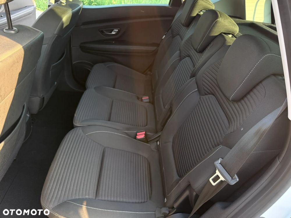 Renault Scenic - 19