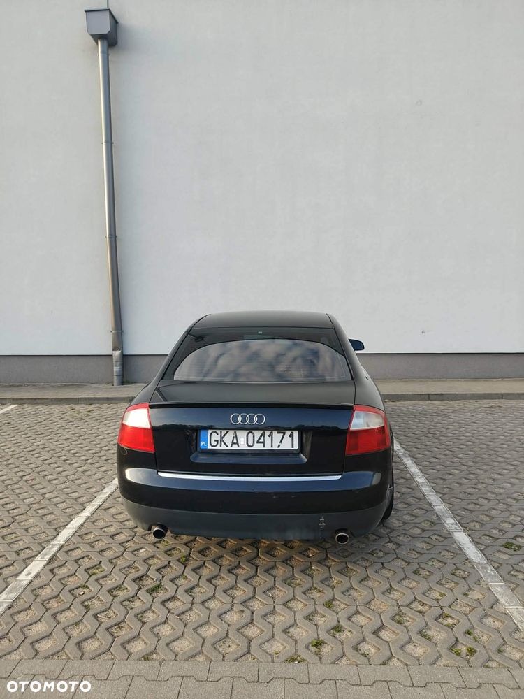 Audi A4 Limousine 1.8T - 6