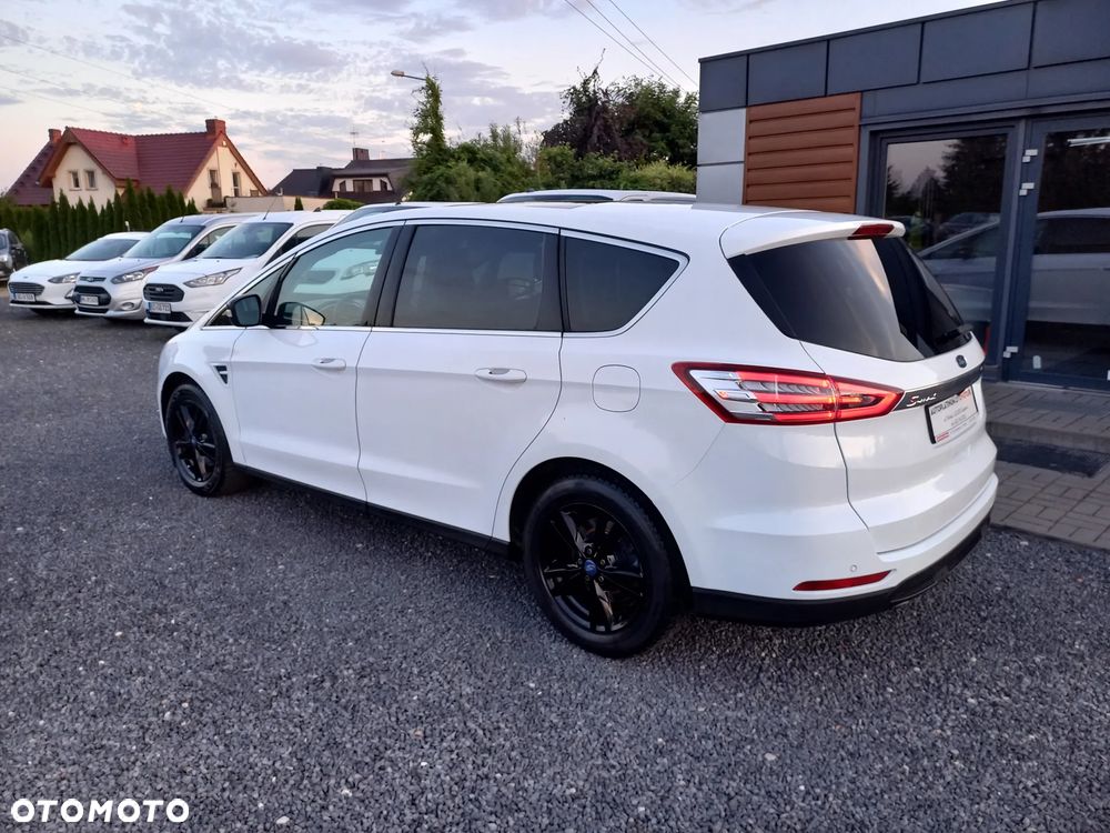 Ford S-Max 2.0 TDCi Titanium PowerShift - 4