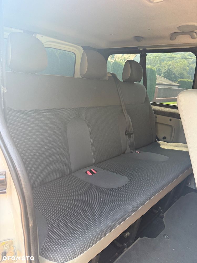 Renault Trafic - 9