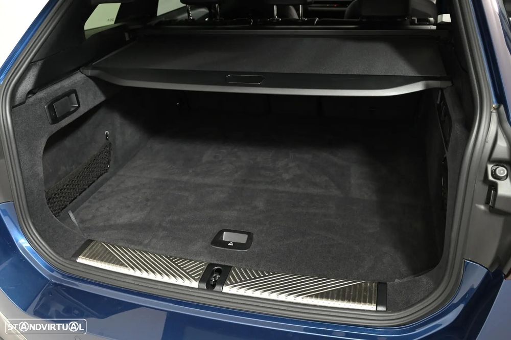 BMW 530 e Pack Desportivo M - 10