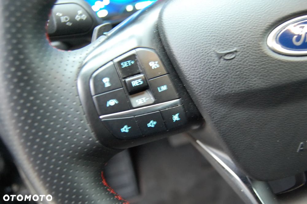 Ford Kuga 2.0 EcoBlue 4x4 ST-LINE X - 35