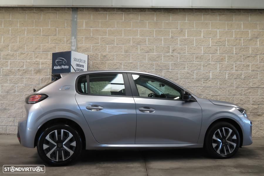 Peugeot e-208 50 kWh Active Pack - 26