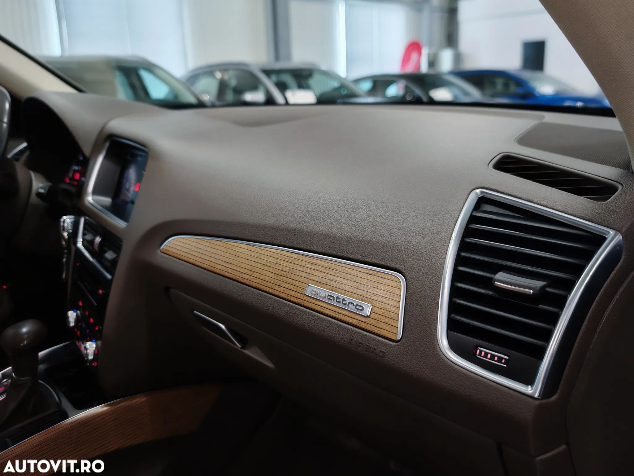 Audi Q5 2.0 TDI Quattro S tronic - 25