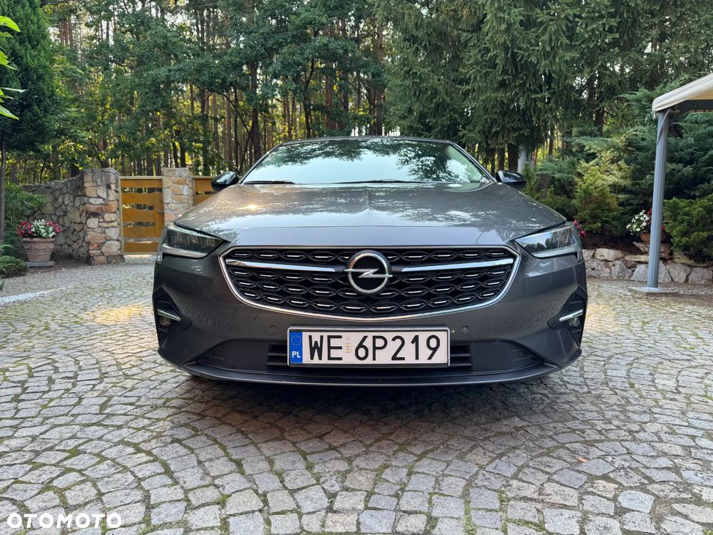 Opel Insignia 2.0 CDTI Elegance S&S - 10