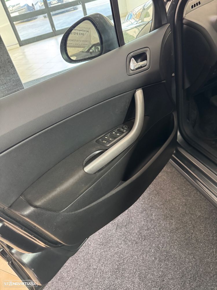Peugeot 308 SW 1.6 HDi Executive - 19