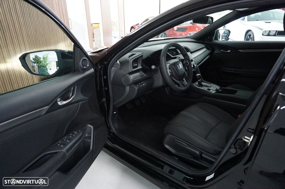 Honda Civic 1.0 i-VTEC Elegance - 6