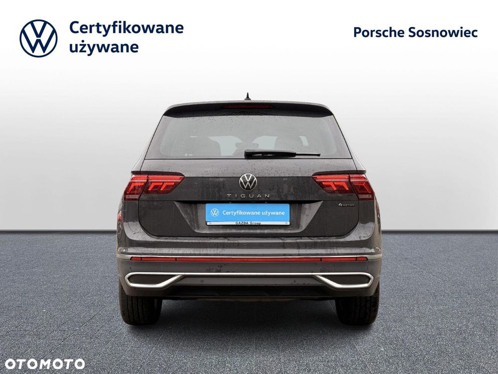 Volkswagen Tiguan 2.0 TSI 4Mot Elegance DSG - 4