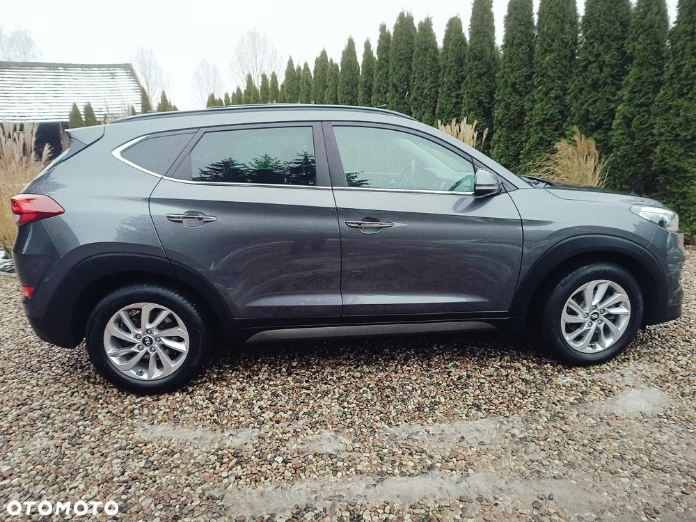 Hyundai Tucson blue 1.7 CRDi 2WD Intro Edition - 5
