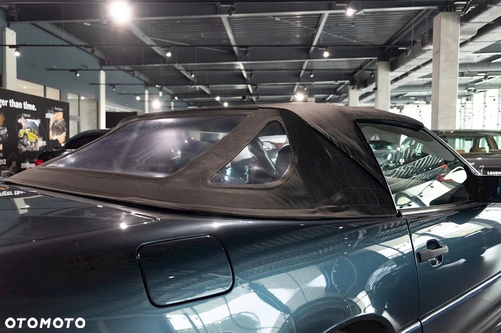 Mercedes-Benz SL - 23