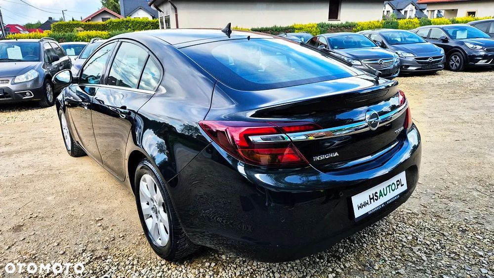 Opel Insignia 1.6 T Cosmo S&S EU6 - 17