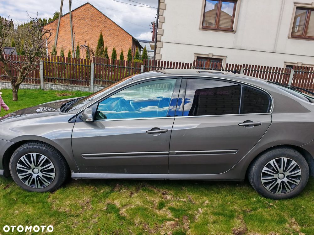 Renault Laguna 2.0 dCi FAP Initiale - 2