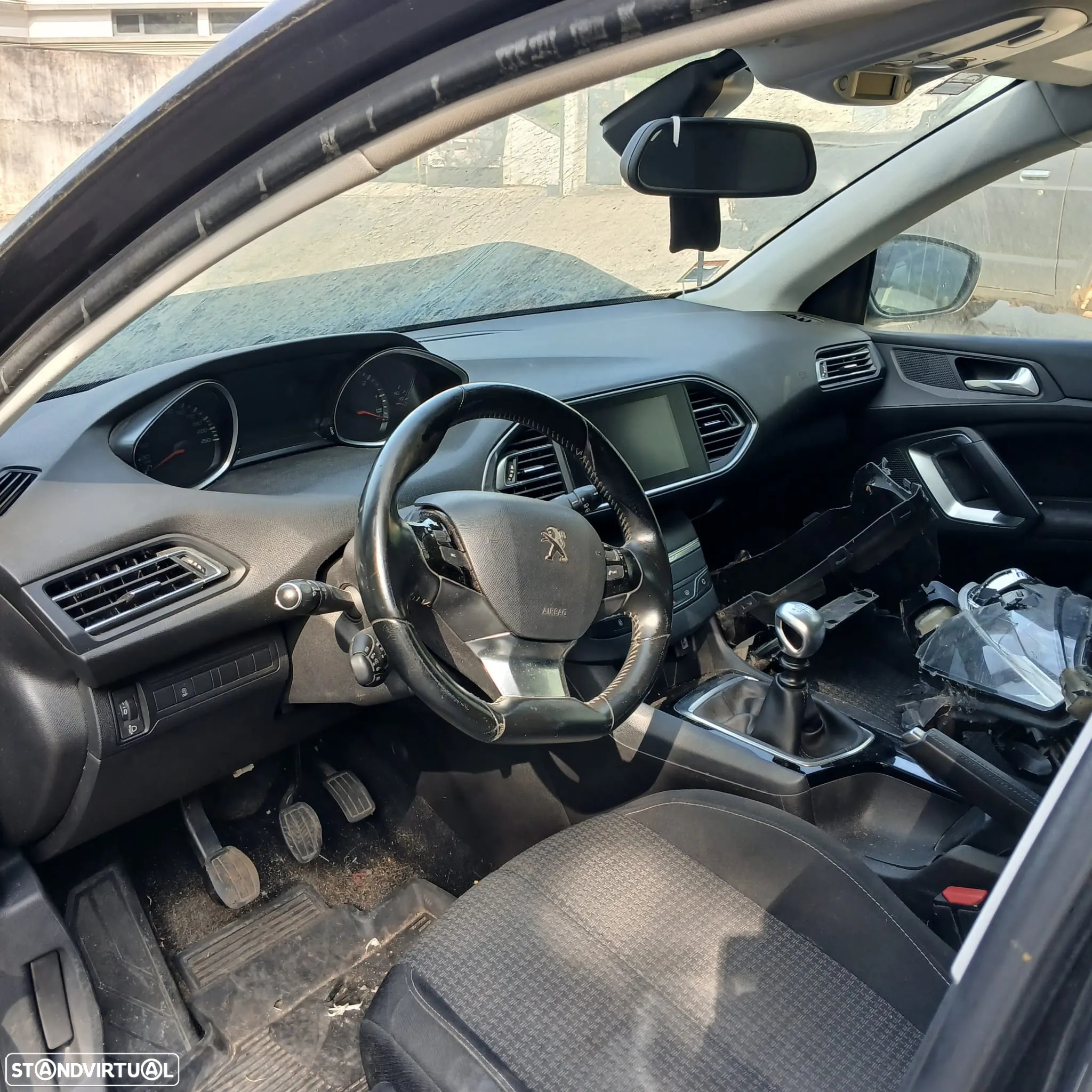 PEUGEOT 308 SW II 1.6 BLUEHDI 120 de 2017 – Peças Usadas (9998) - 5