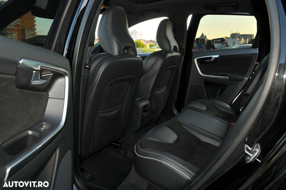 Volvo XC 60 D4 AWD Geartronic Linje Inscription - 11