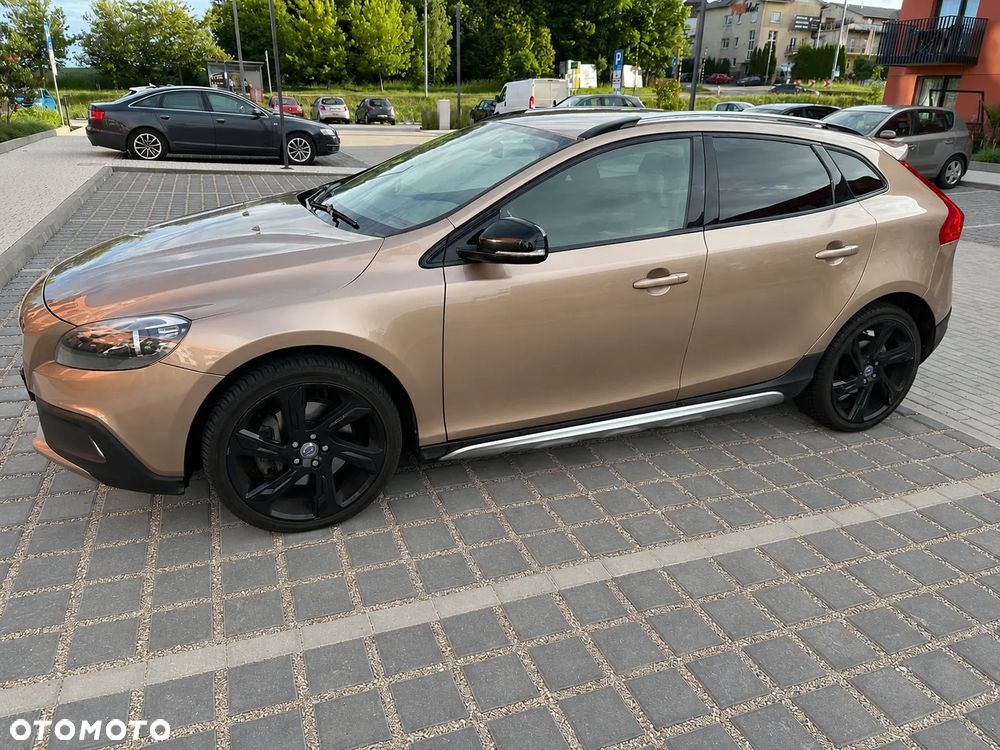 Volvo V40 Cross Country D3 Momentum - 3