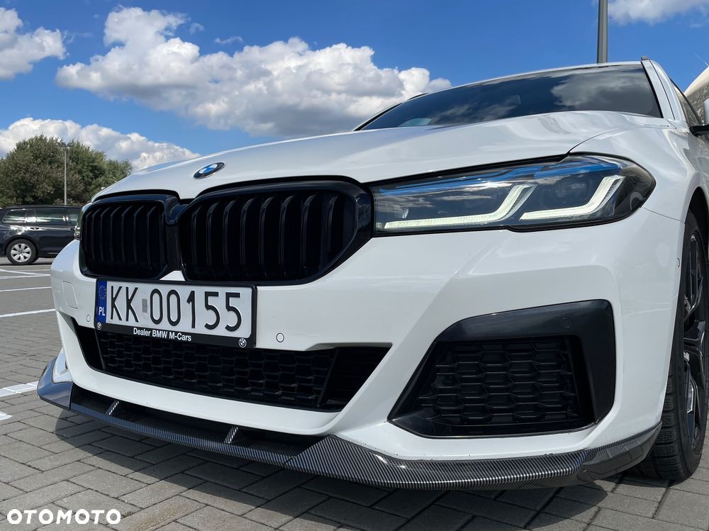 BMW Seria 5 540i xDrive mHEV M Sport sport - 19