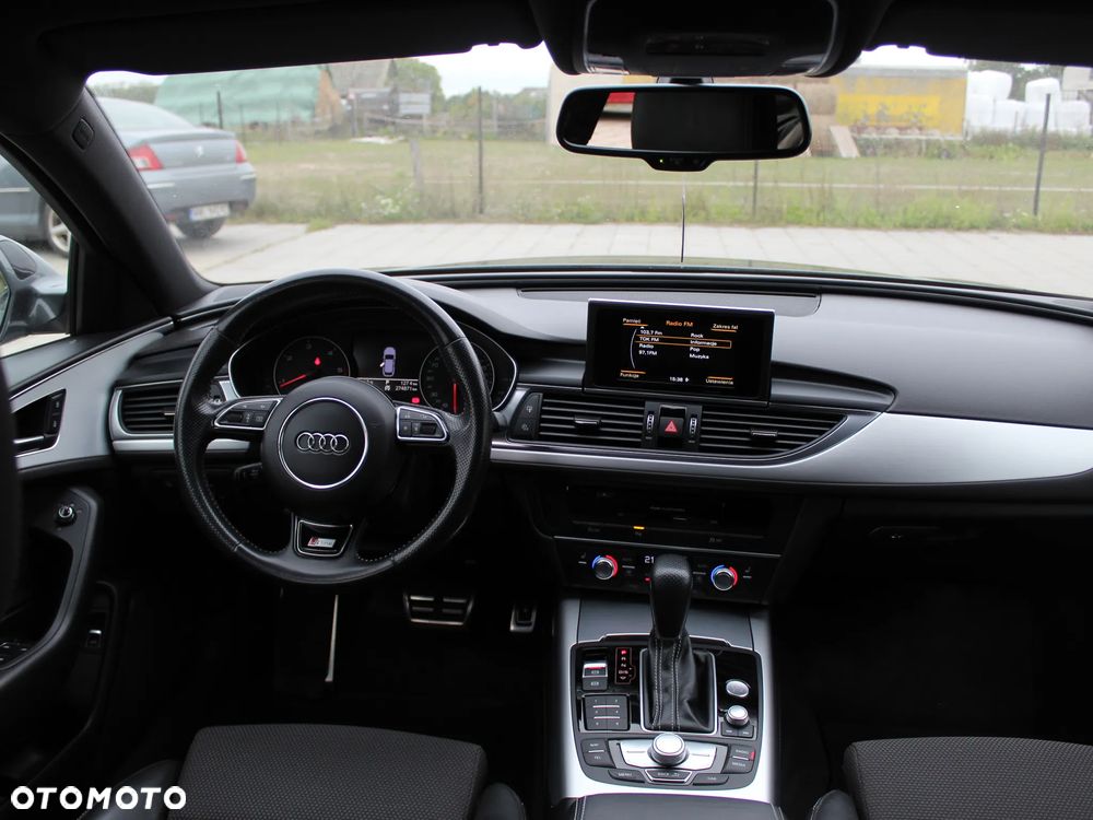 Audi A6 Avant 2.0 TDI Ultra S tronic - 27