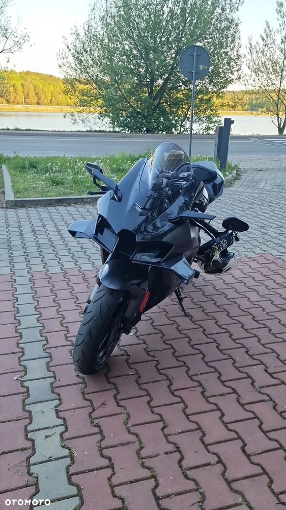 Kawasaki Ninja - 13