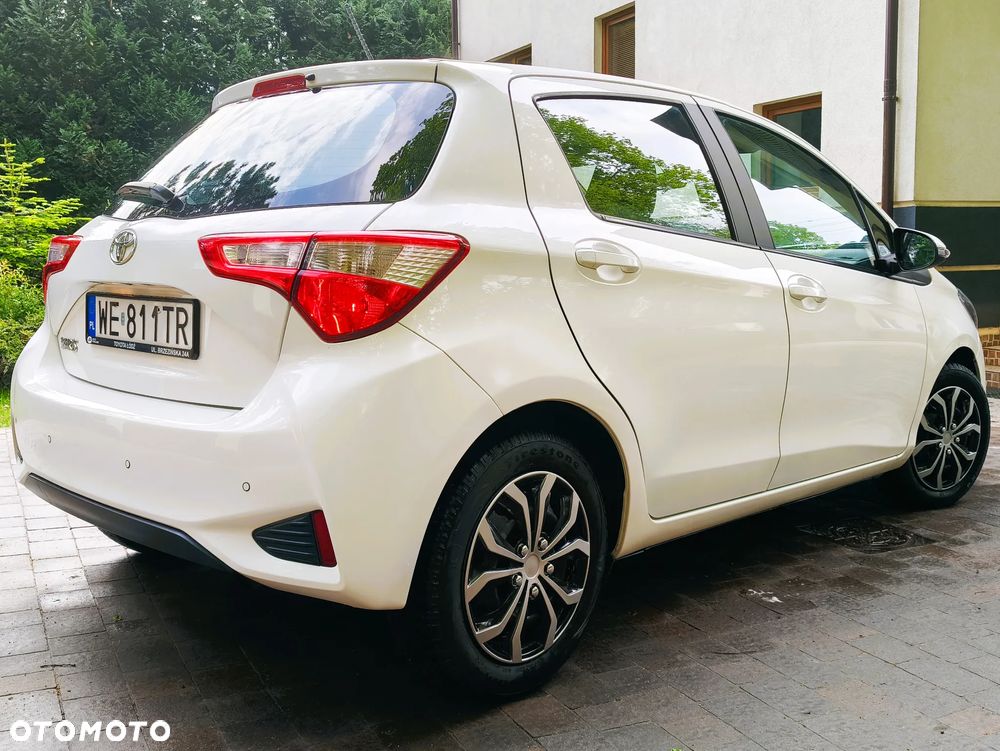 Toyota Yaris 1.5 Active - 11