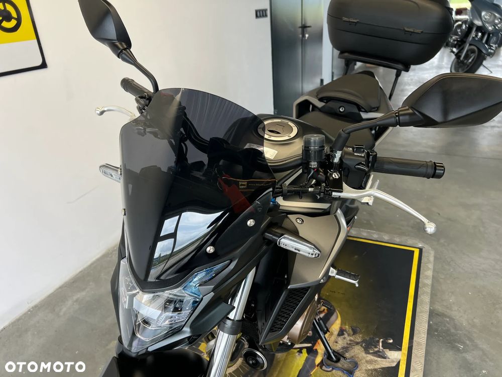 Honda CB - 9