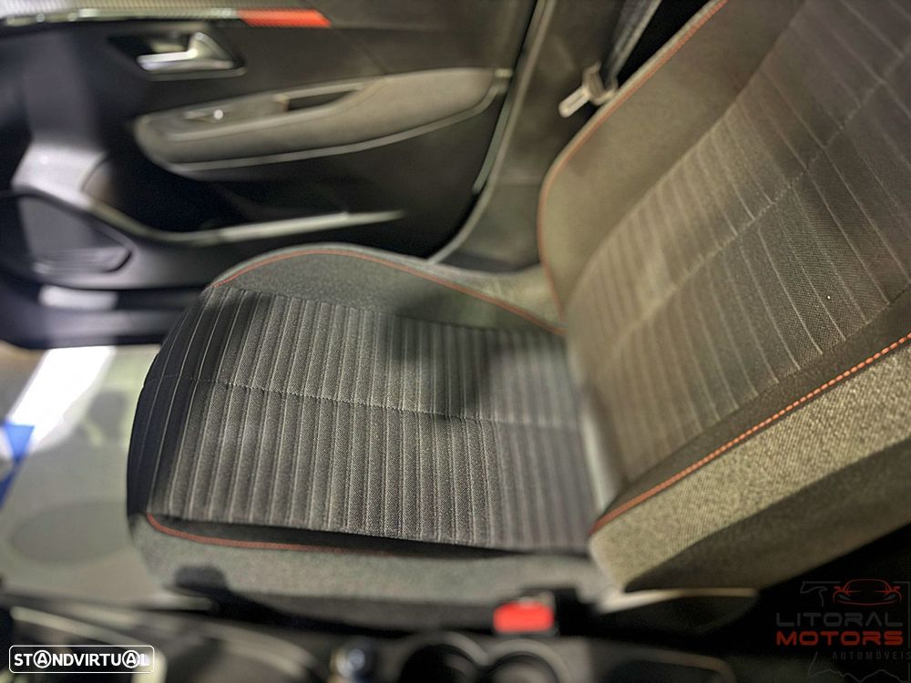 Peugeot 208 1.2 PureTech Active Pack - 20