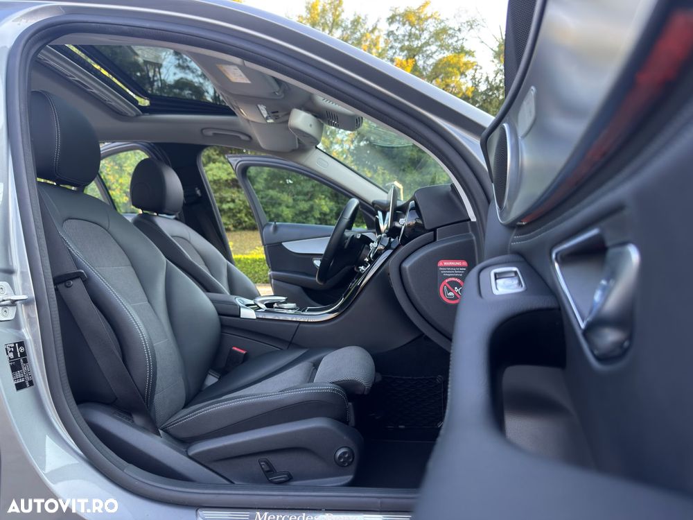 Mercedes-Benz C - 28