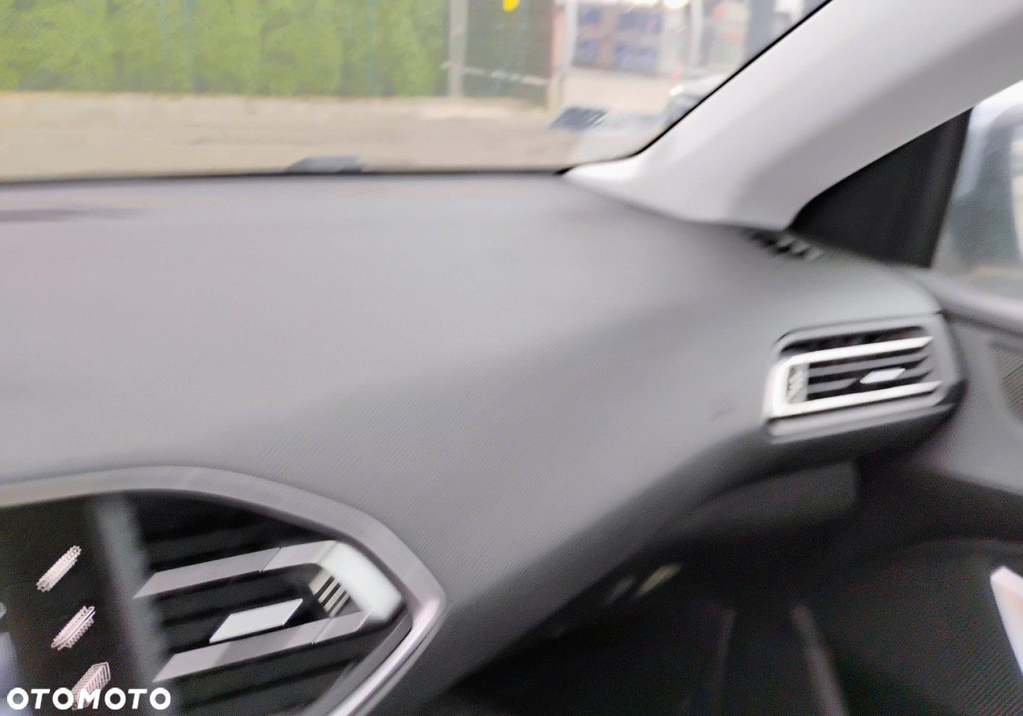 Peugeot 308 - 18