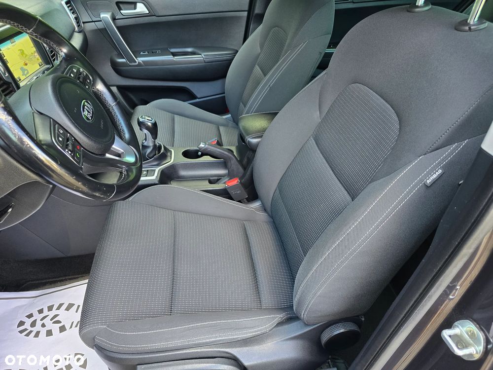 Kia Sportage 1.6 GDI L 2WD - 17