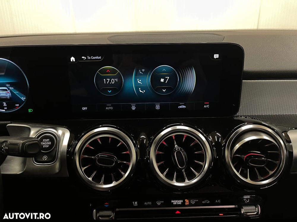 Mercedes-Benz GLB 220 d 4MATIC Aut. - 24