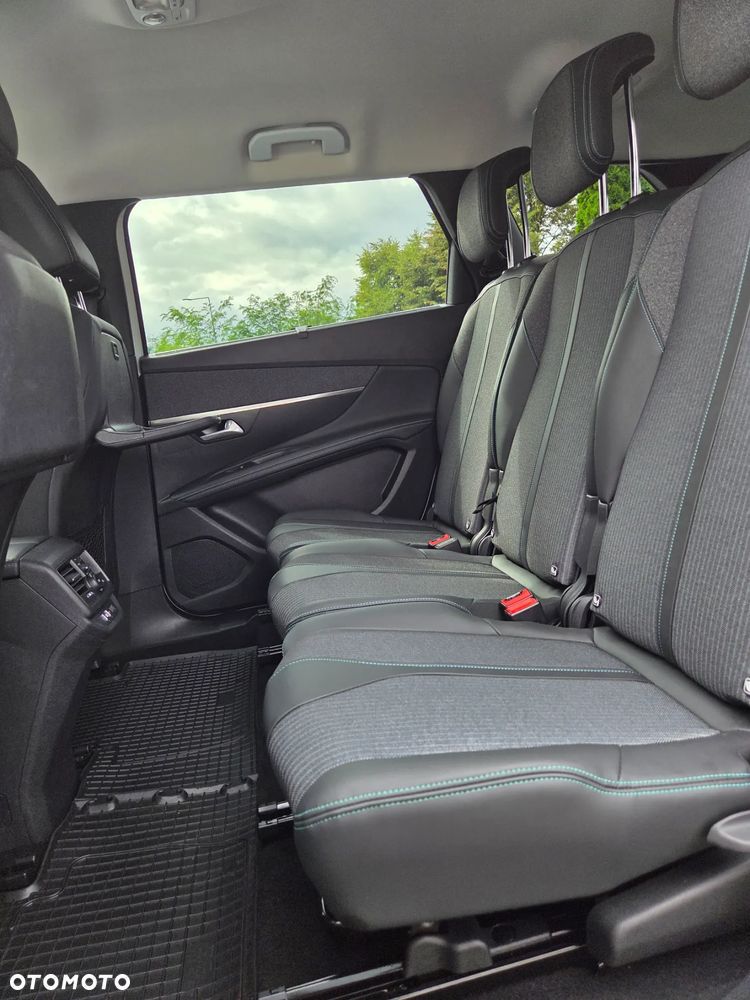 Peugeot 5008 1.2 PureTech Allure Pack S&S EAT8 - 18