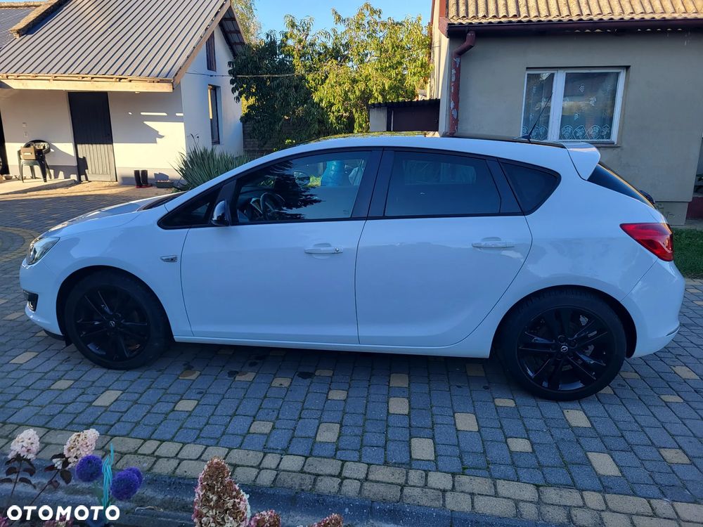 Opel Astra - 34