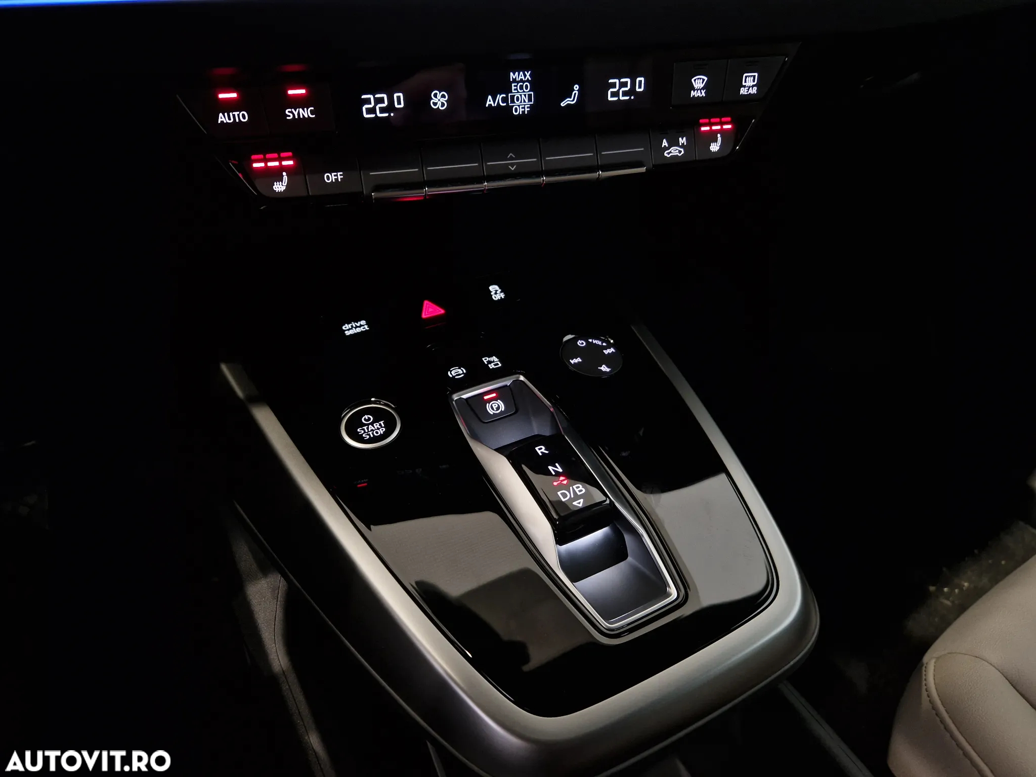 Audi Q4 e-tron 45 quattro - 29