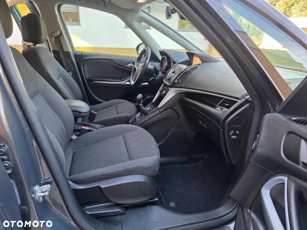 Opel Zafira 1.4 T Enjoy EcoFLEX S&S EU6 - 17