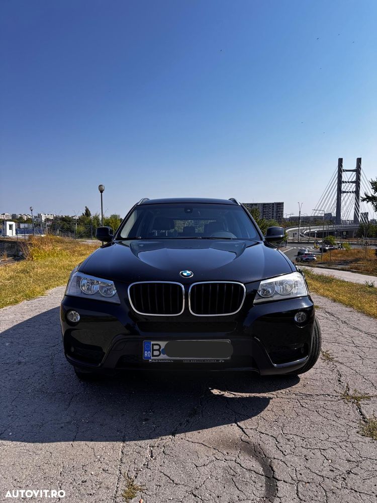 BMW X3 2011 photo 2