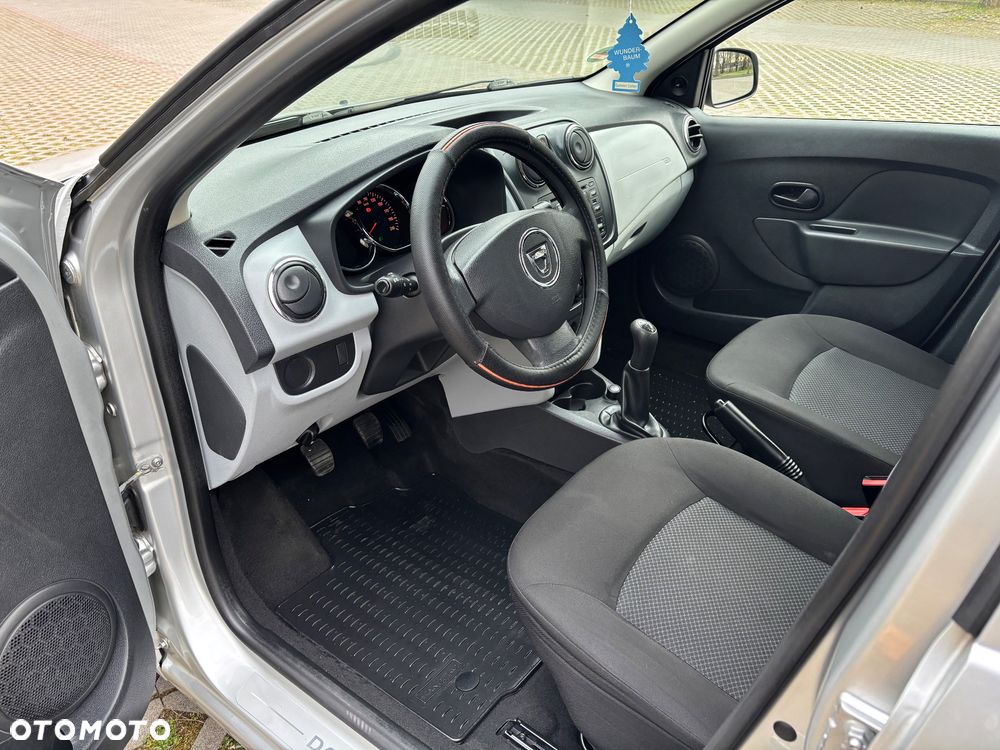 Dacia Sandero 1.2 16V - 12