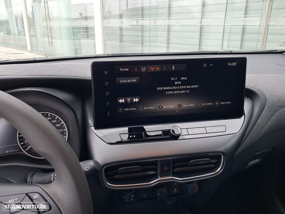 Nissan Juke 1.0 DIG-T N-Connecta - 10