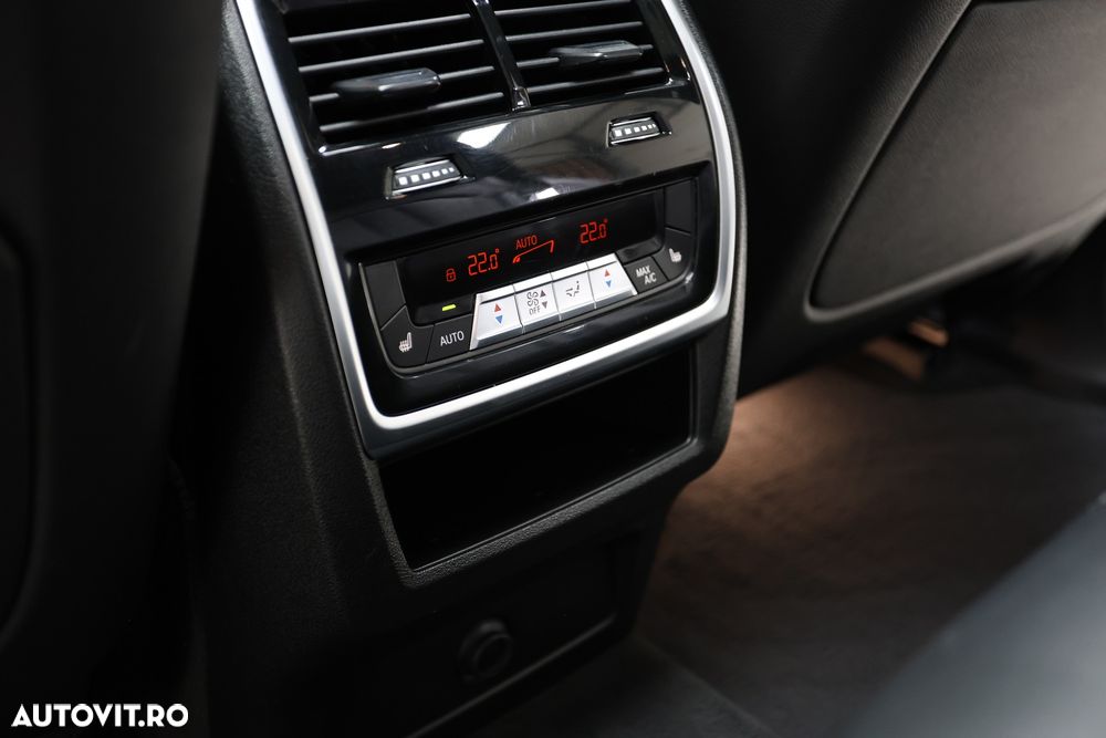 BMW X5 xDrive45e - 14