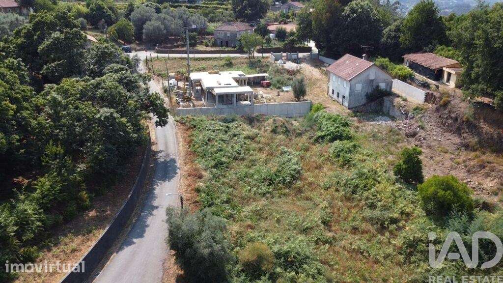 Terreno em Rebordões (Souto) - Grande imagem: 3/17