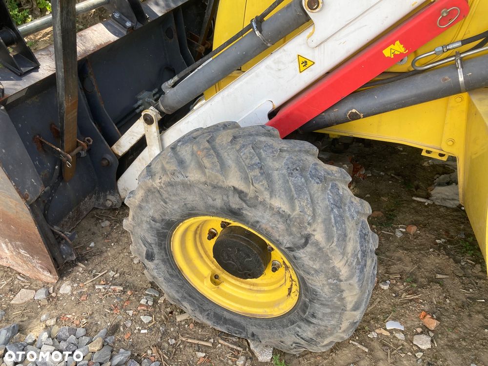 New Holland LB95B-4PT - 3