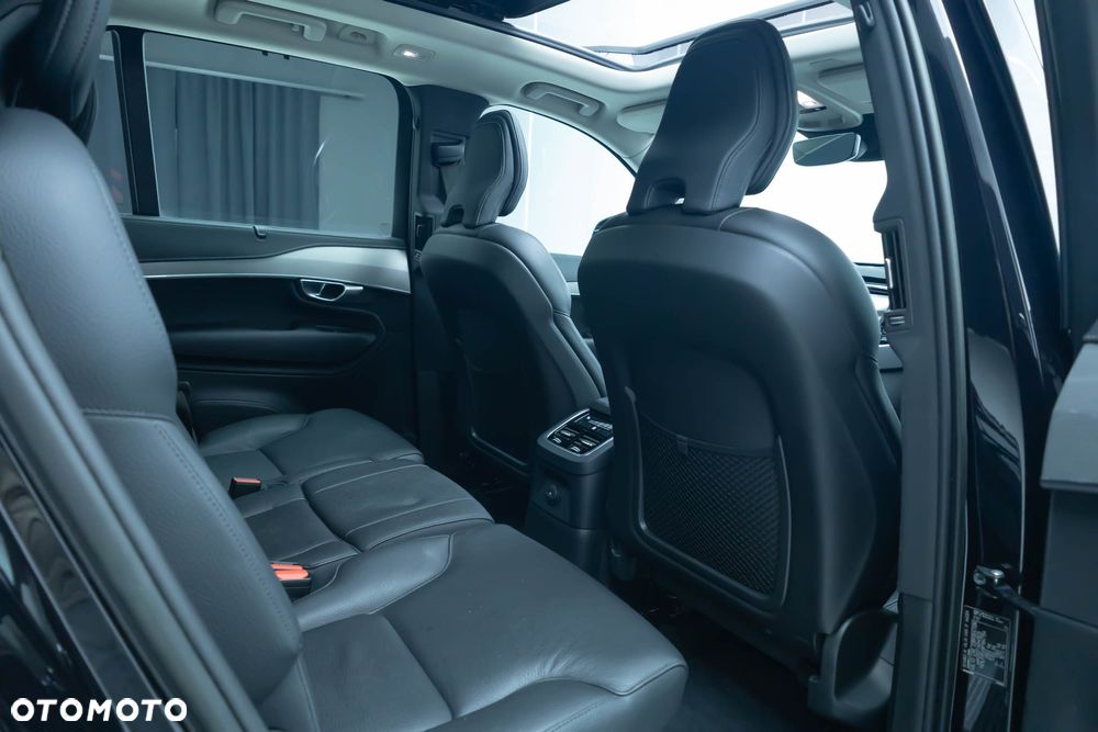 Volvo XC 90 T8 AWD Plug-In Hybrid Ultimate Bright 7os - 37